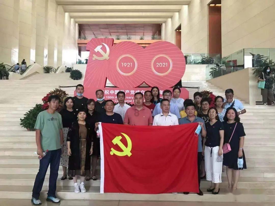 不要怀疑自己，要自信，自信对于职场人士来说有多重要？游戏画面